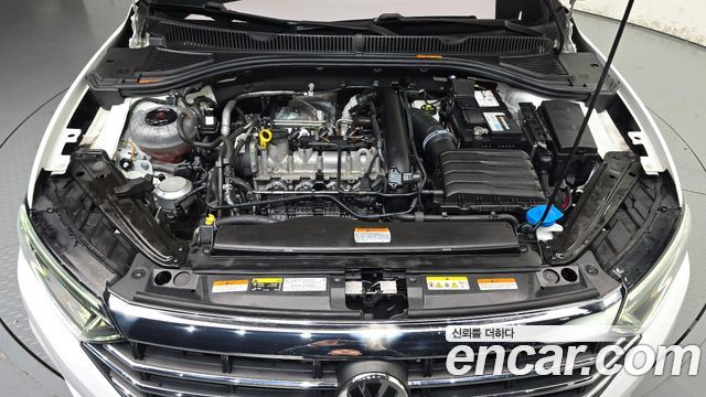 Volkswagen Jetta 2021 — photo 6