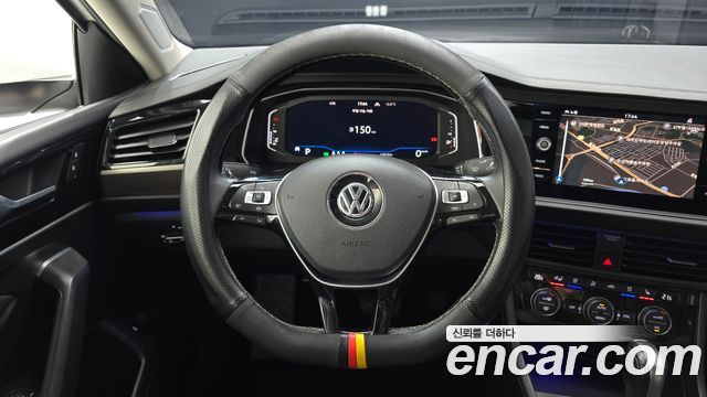 Volkswagen Jetta 2021 — photo 20