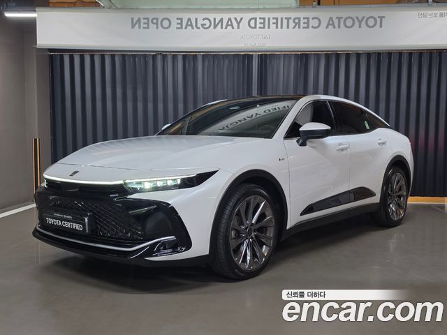 Toyota Crown 2025 — photo 1