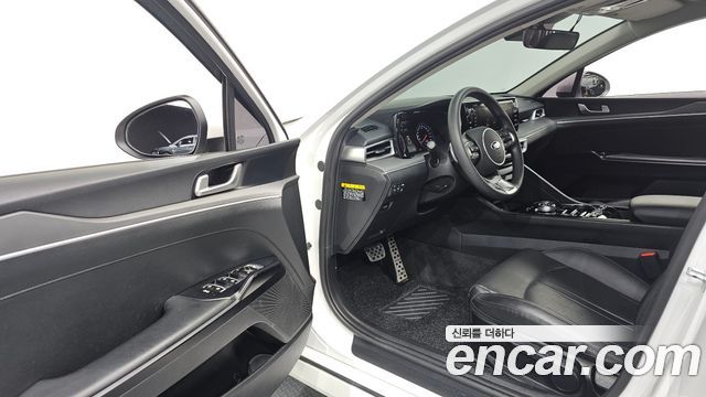 Kia K5 2020 — photo 13