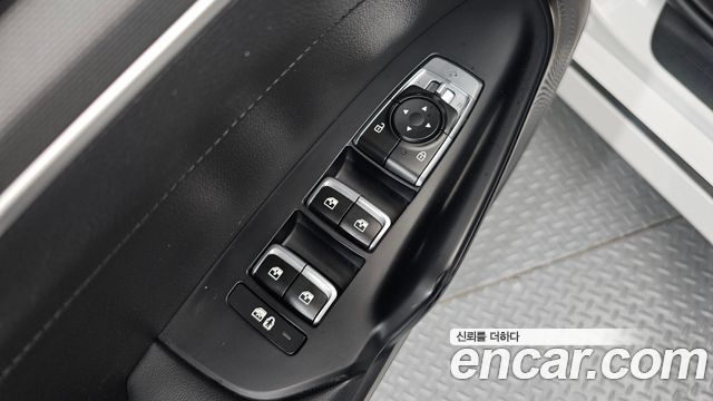 Kia K5 2020 — photo 25