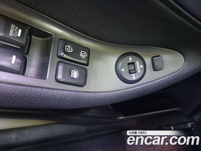 Kia morning 2012 — photo 11