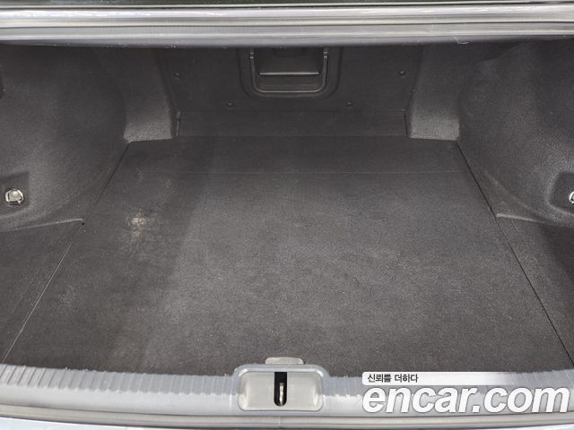Lexus ES 2022 — photo 19