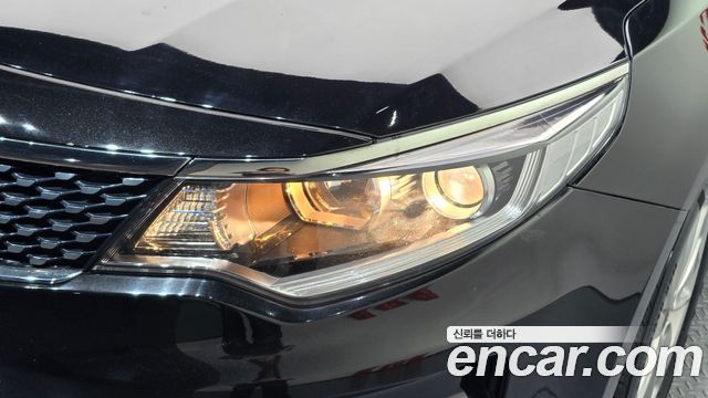 Kia K5 2016 — photo 8