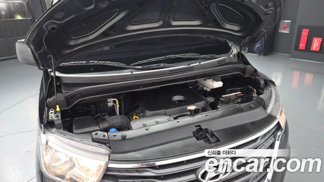 Hyundai Starex 2019 — photo 6