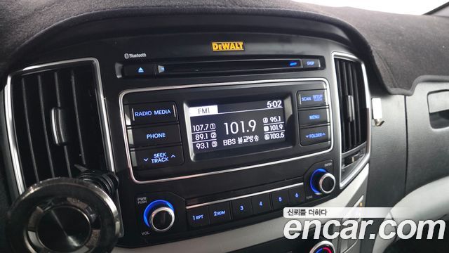 Hyundai Starex 2019 — photo 22