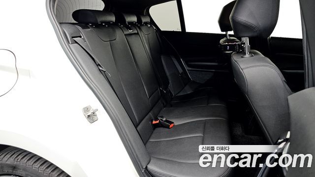 BMW 1-Series 2014 — photo 12
