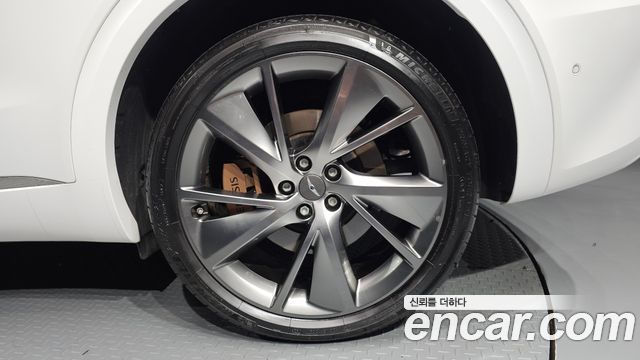 Genesis GV70 2023 — photo 7