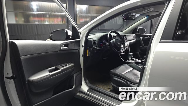 Kia Sportage 2017 — photo 13