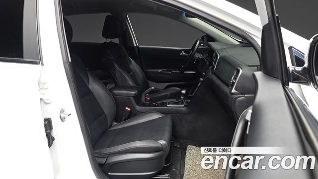 Kia Sportage 2017 — photo 17