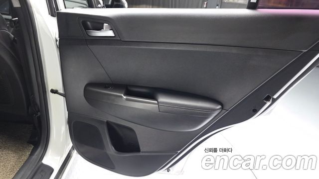 Kia Sportage 2017 — photo 15
