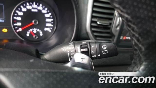 Kia Sportage 2017 — photo 28