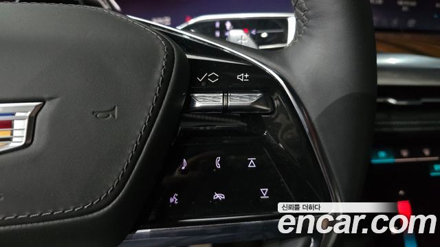 Cadillac Escalade 2025 — photo 34