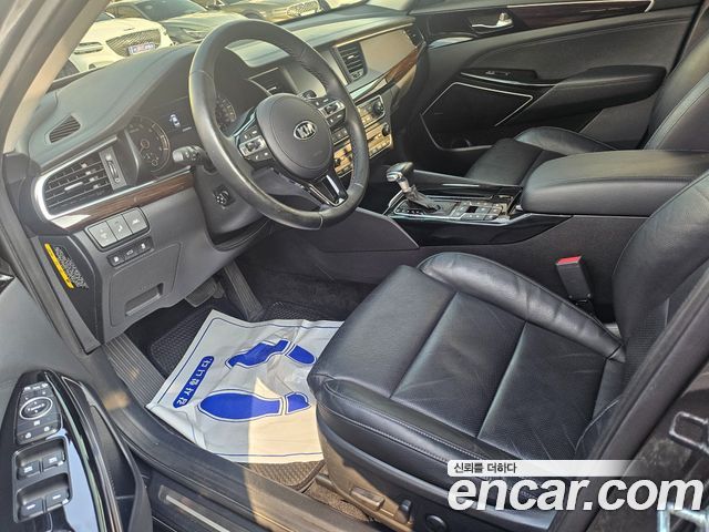 Kia K7 2018 — photo 7