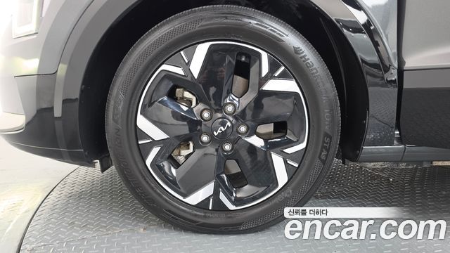 Kia Niro 2023 — photo 5