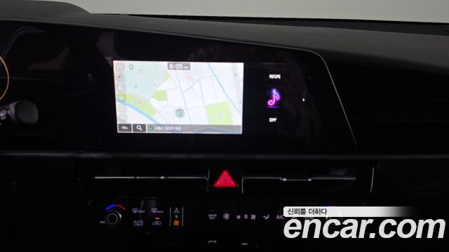 Kia Niro 2023 — photo 13