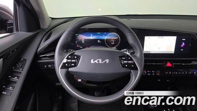 Kia Niro 2023 — photo 14