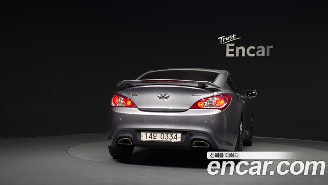 Hyundai Genesis 2010 — photo 4