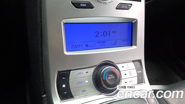 Hyundai Genesis 2010 — photo 22