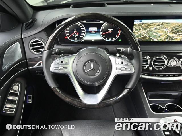 Mercedes-Benz S-Class 2019 — photo 13