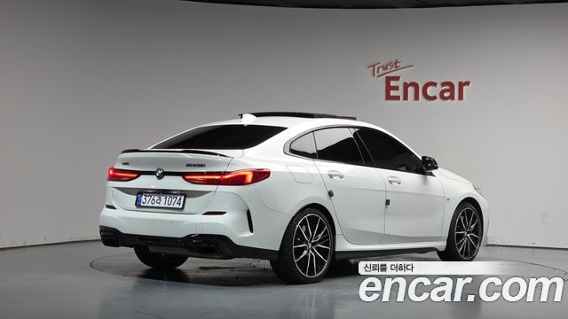BMW 2-Series 2020 — photo 2