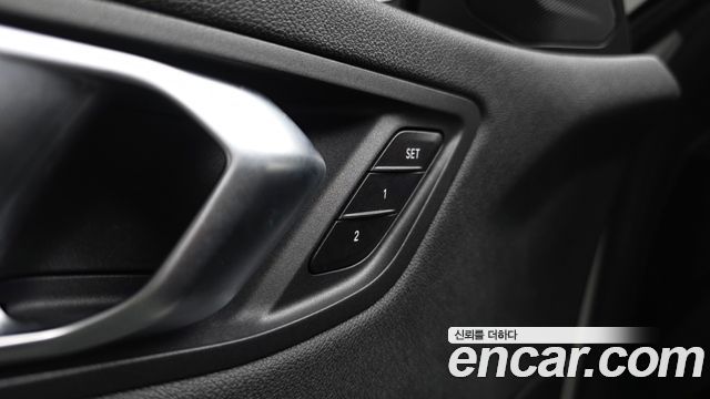 BMW 2-Series 2020 — photo 24