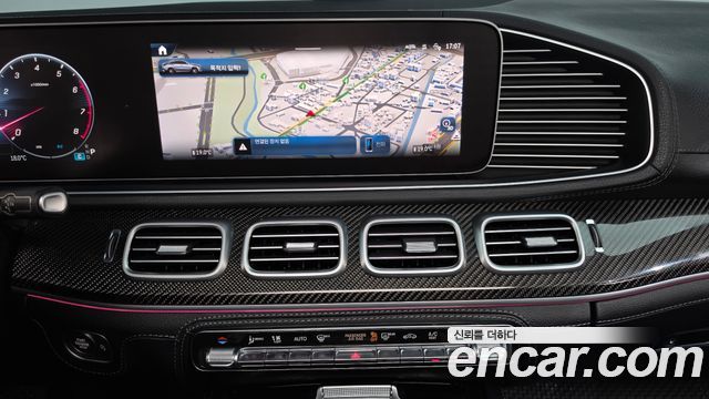 Mercedes-Benz GLE-Class 2024 — photo 19
