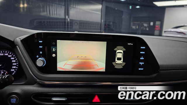 Hyundai Sonata 2022 — photo 21