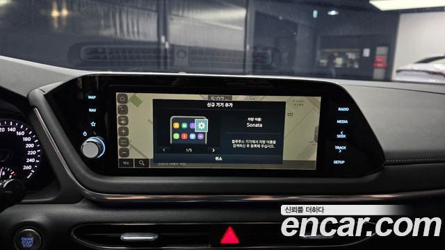 Hyundai Sonata 2022 — photo 27
