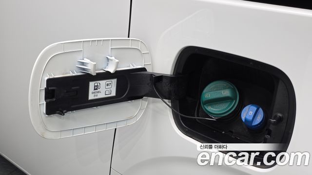 Hyundai Staria 2023 — photo 34