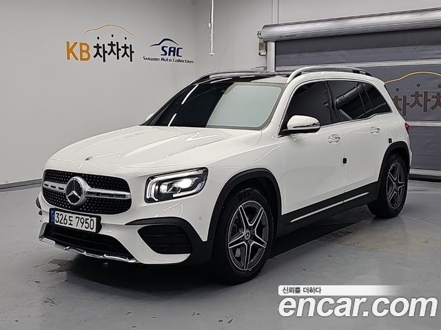 Mercedes-Benz GLB-Class 2020 — photo 1