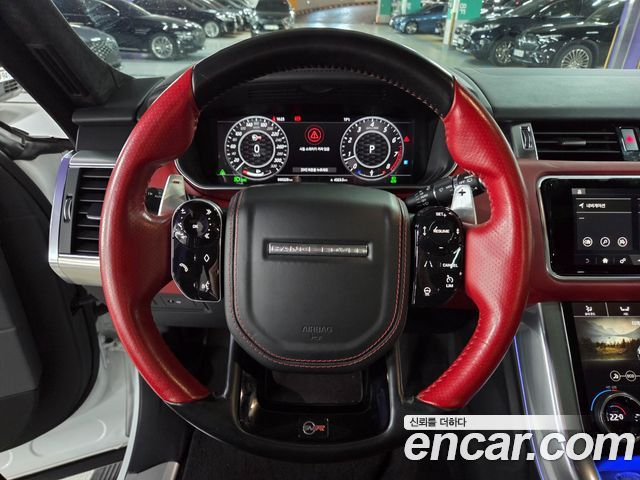 Land Rover Range Rover Sport 2018 — photo 8
