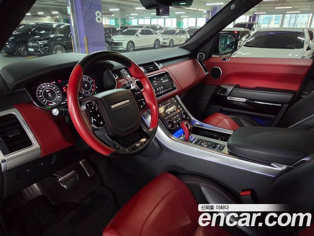 Land Rover Range Rover Sport 2018 — photo 13