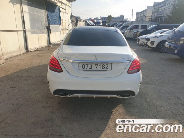 Mercedes-Benz C-Class 2016 — photo 2