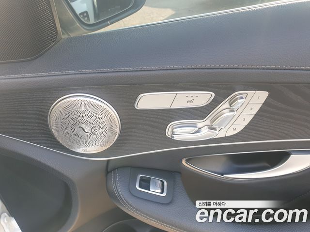 Mercedes-Benz C-Class 2016 — photo 14
