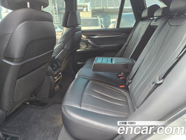 BMW X5 2018 — photo 15