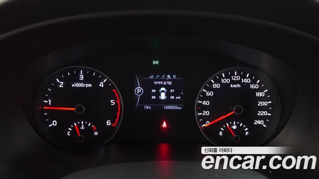 Kia Sportage 2018 — photo 11