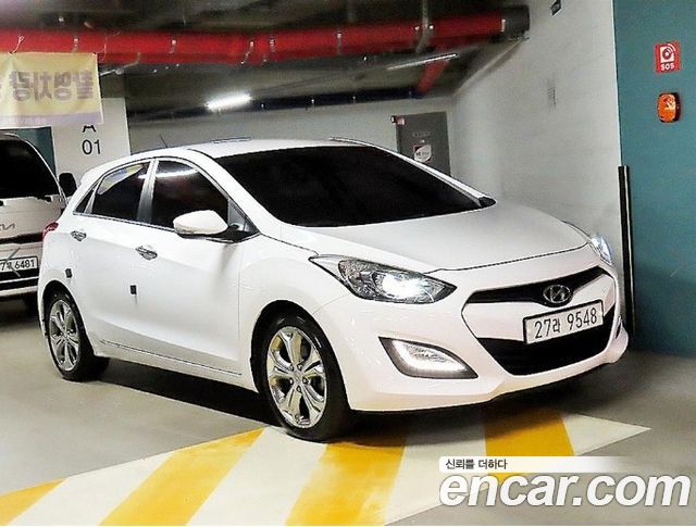 Hyundai i30 2012 — photo 2