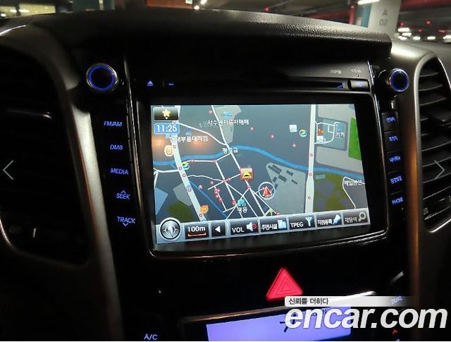 Hyundai i30 2012 — photo 14