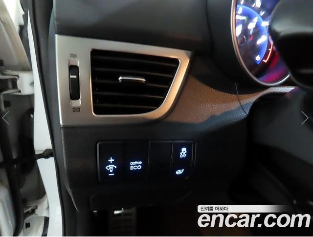 Hyundai i30 2012 — photo 16