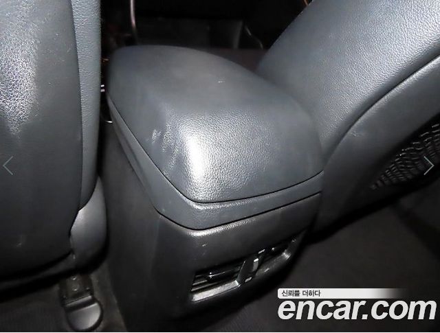 Hyundai i30 2012 — photo 17