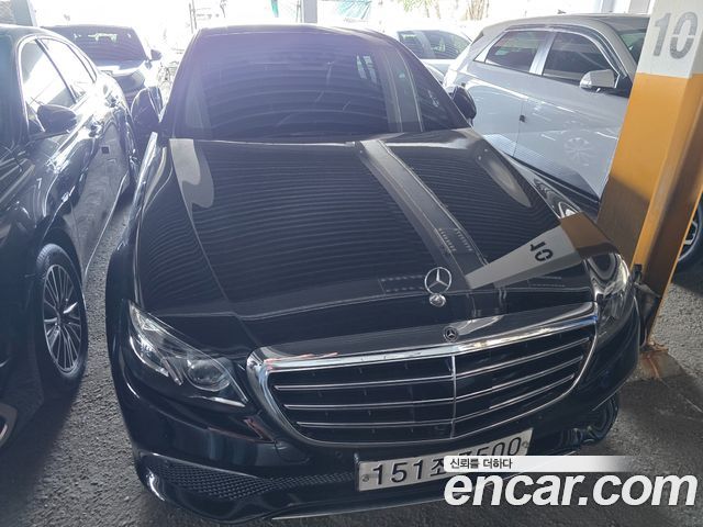 Mercedes-Benz E-Class 2020 — photo 1