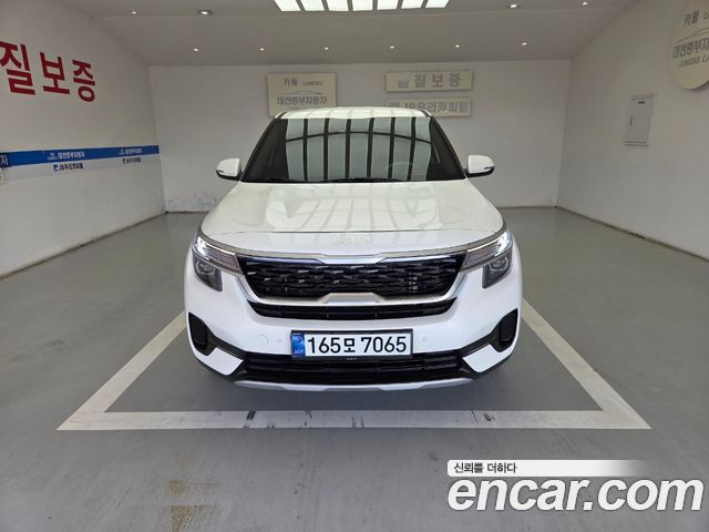 Kia Seltos 2023 — photo 1