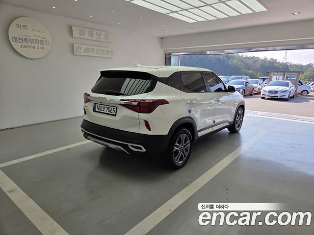 Kia Seltos 2023 — photo 5