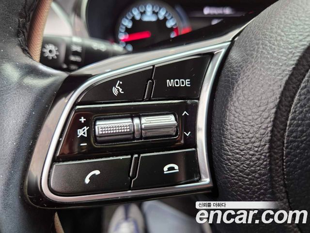 Kia Seltos 2023 — photo 11