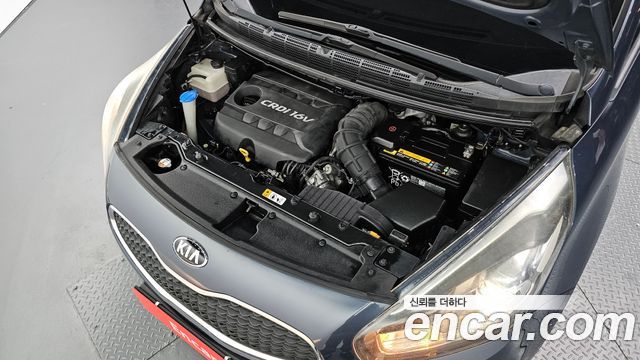 Kia Carens 2014 — photo 6