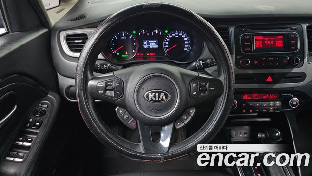 Kia Carens 2014 — photo 18