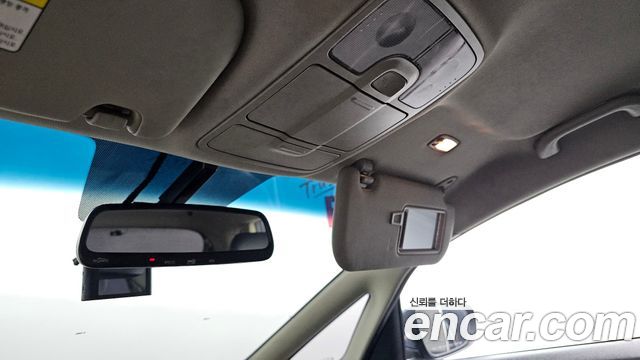 Kia Carens 2014 — photo 25