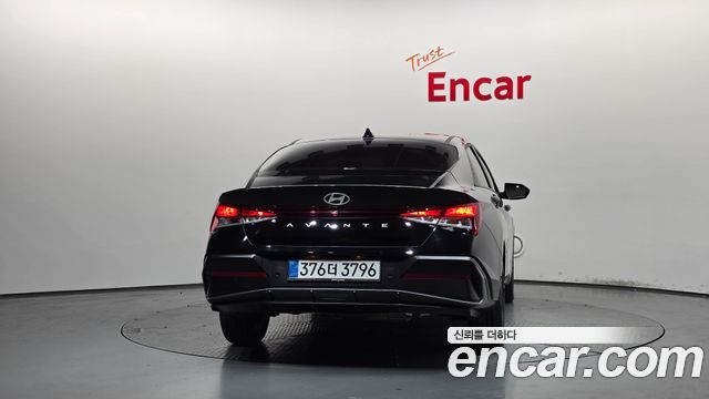 Hyundai AVANTE 2026 — photo 4