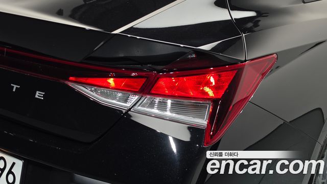 Hyundai AVANTE 2026 — photo 9